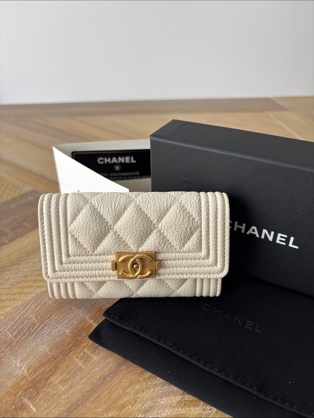 CHANEL Cream Quilted Caviar Leather Card Wallet